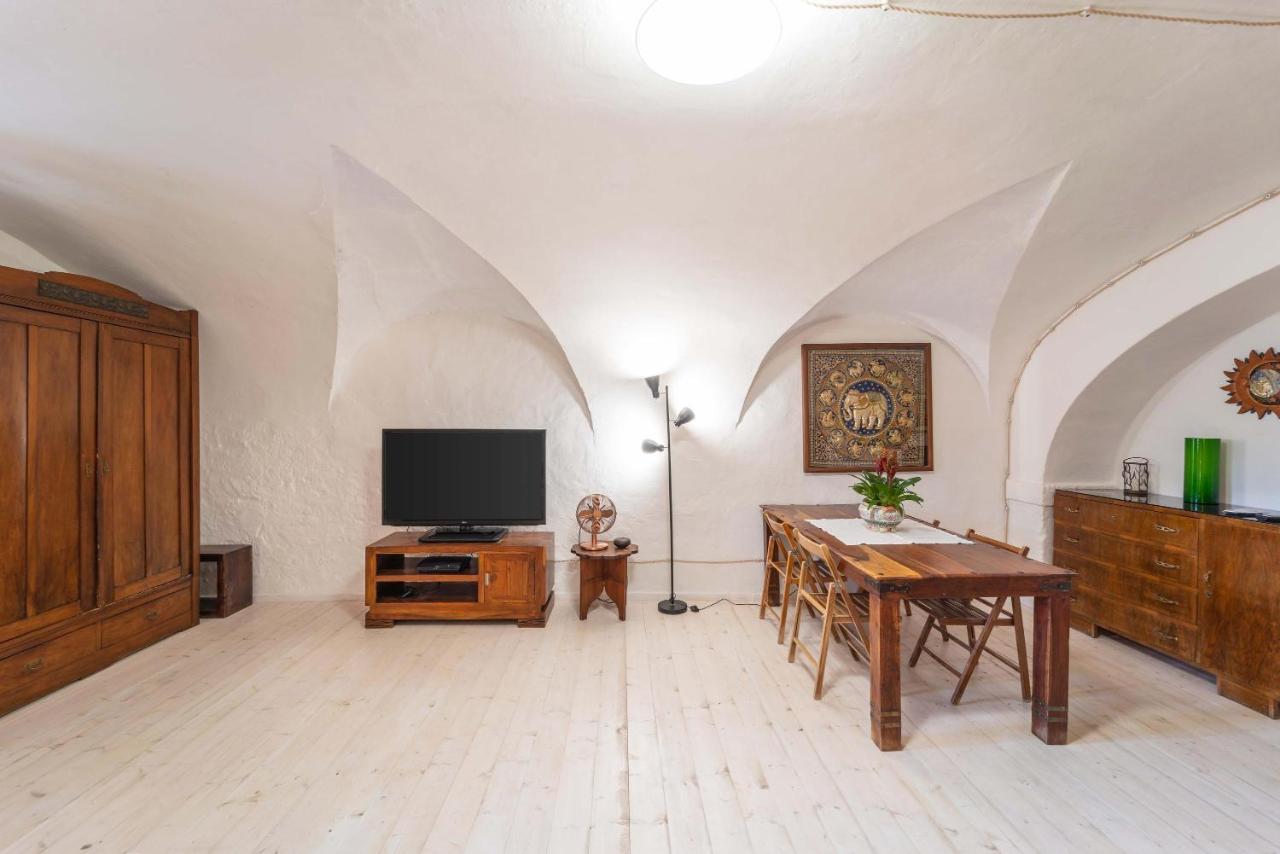 Casa Gilbert 101 Appartement Alghero Buitenkant foto