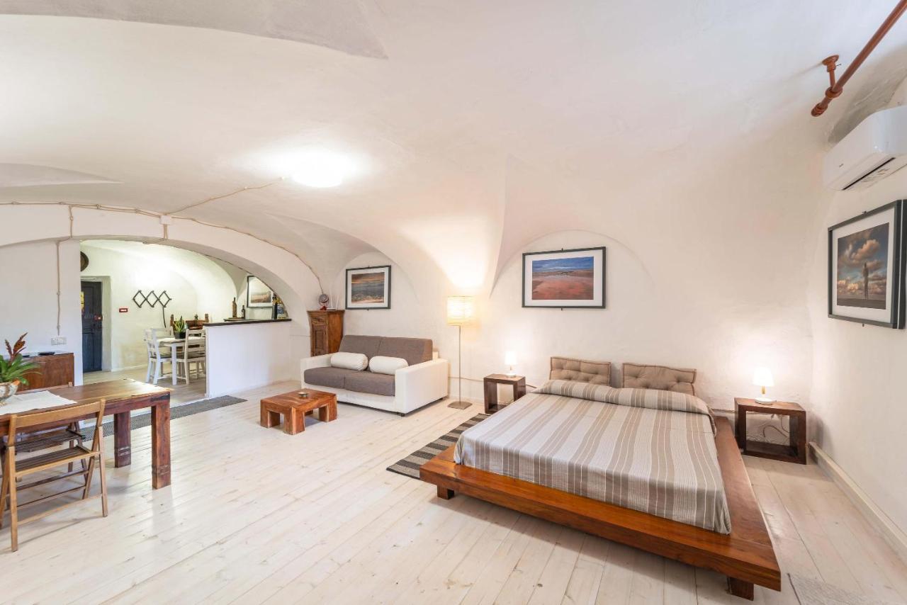 Casa Gilbert 101 Appartement Alghero Buitenkant foto